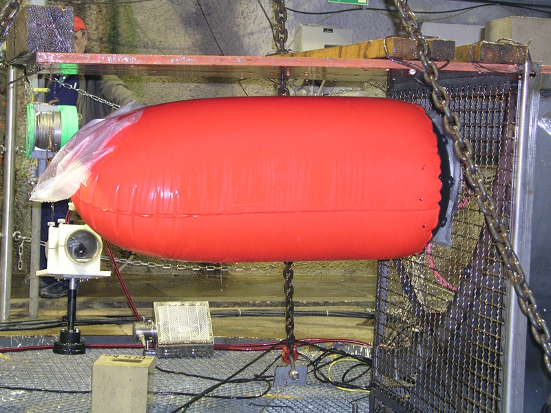 Kaltgasgenerator für Unterwasserrettungssysteme