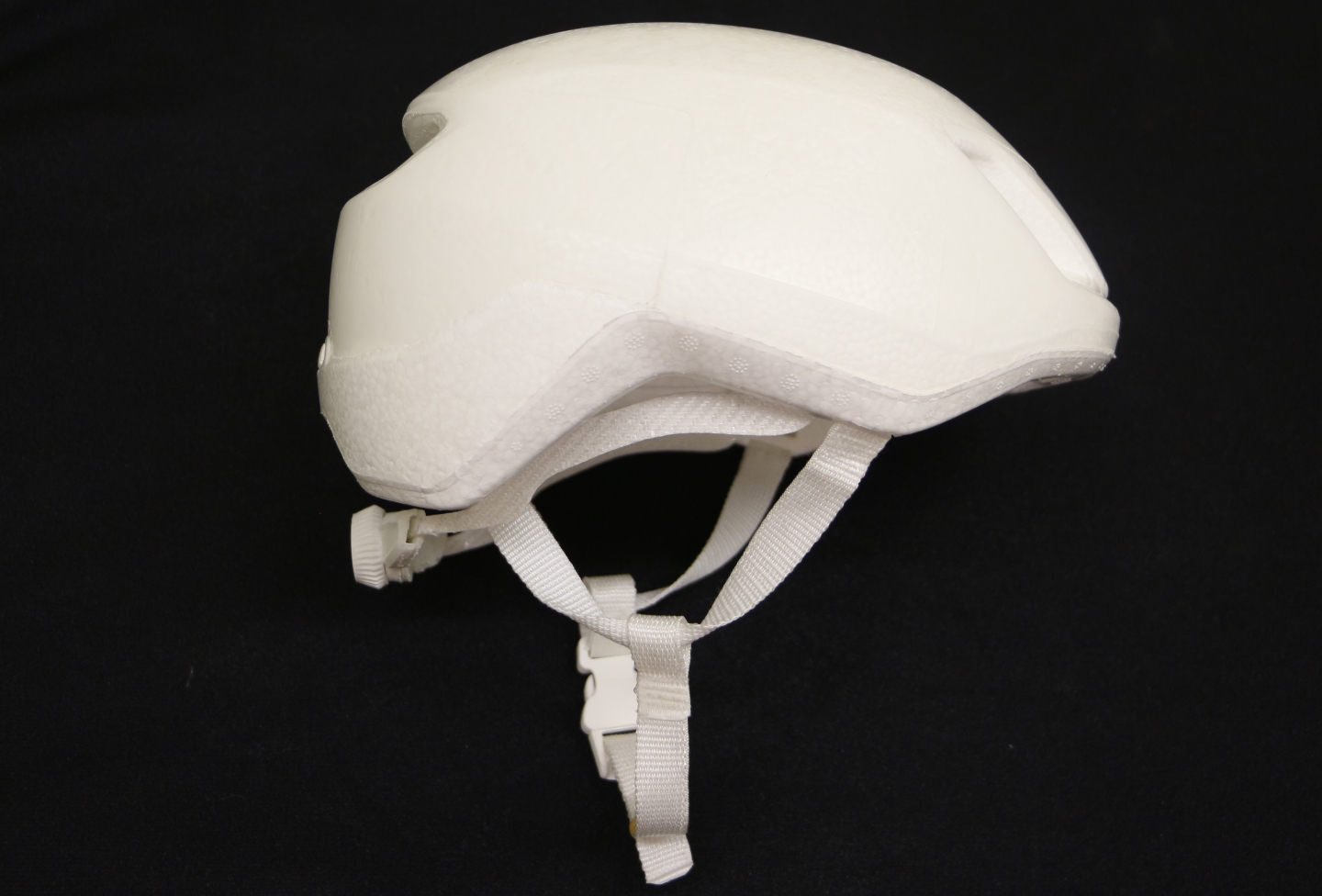 Recyclingfähiger bio-basierter Monomaterial-Fahrradhelm aus EPLA