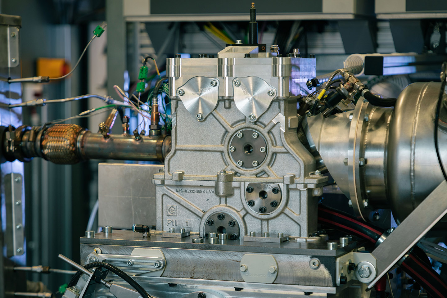 Fraunhofer 1-cylinder combustion process development test bench: thermodynamics and fuel development/ emissions analysis 