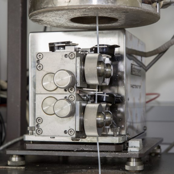 Determination of strain-viscosity, Rheotens-Device