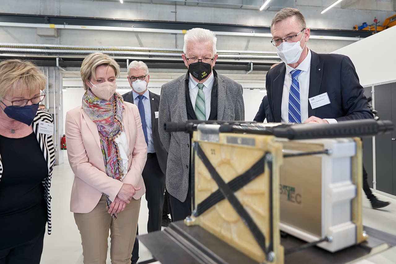Karlsruhe Research Factory: Rapid industrialization of production processes. Ceremonial opening of the Development and Demonstration Center at KIT Campus East.